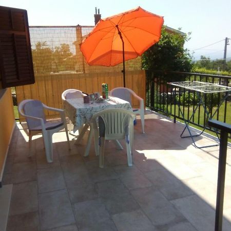Apartman Knapic Koromačno المظهر الخارجي الصورة